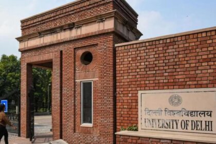 delhi-university-fees-hike
